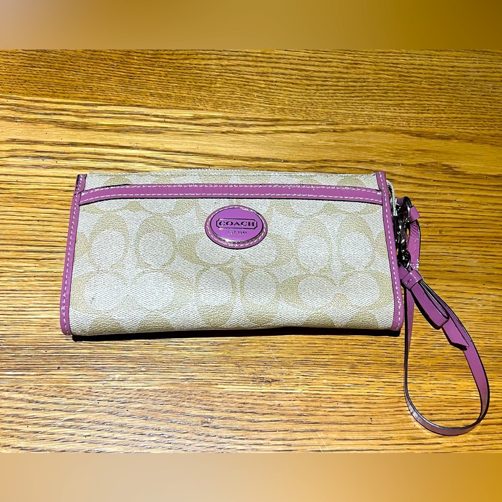Coach wristlet